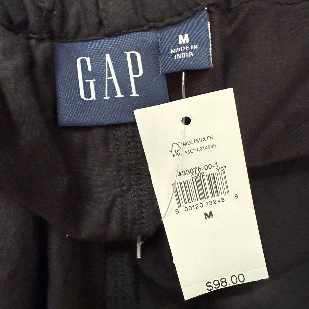 NWT GAP M Eyelet Cotton Cargo Pants - Picture 6 of 6